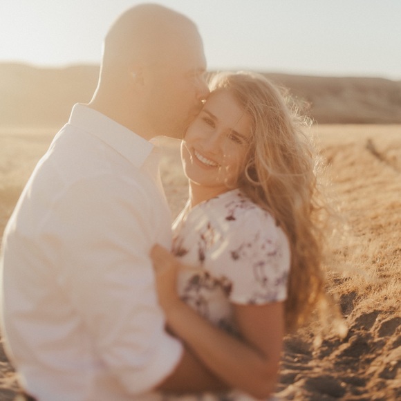 Meet your Posher, Katelyn - Picture 1 of 1